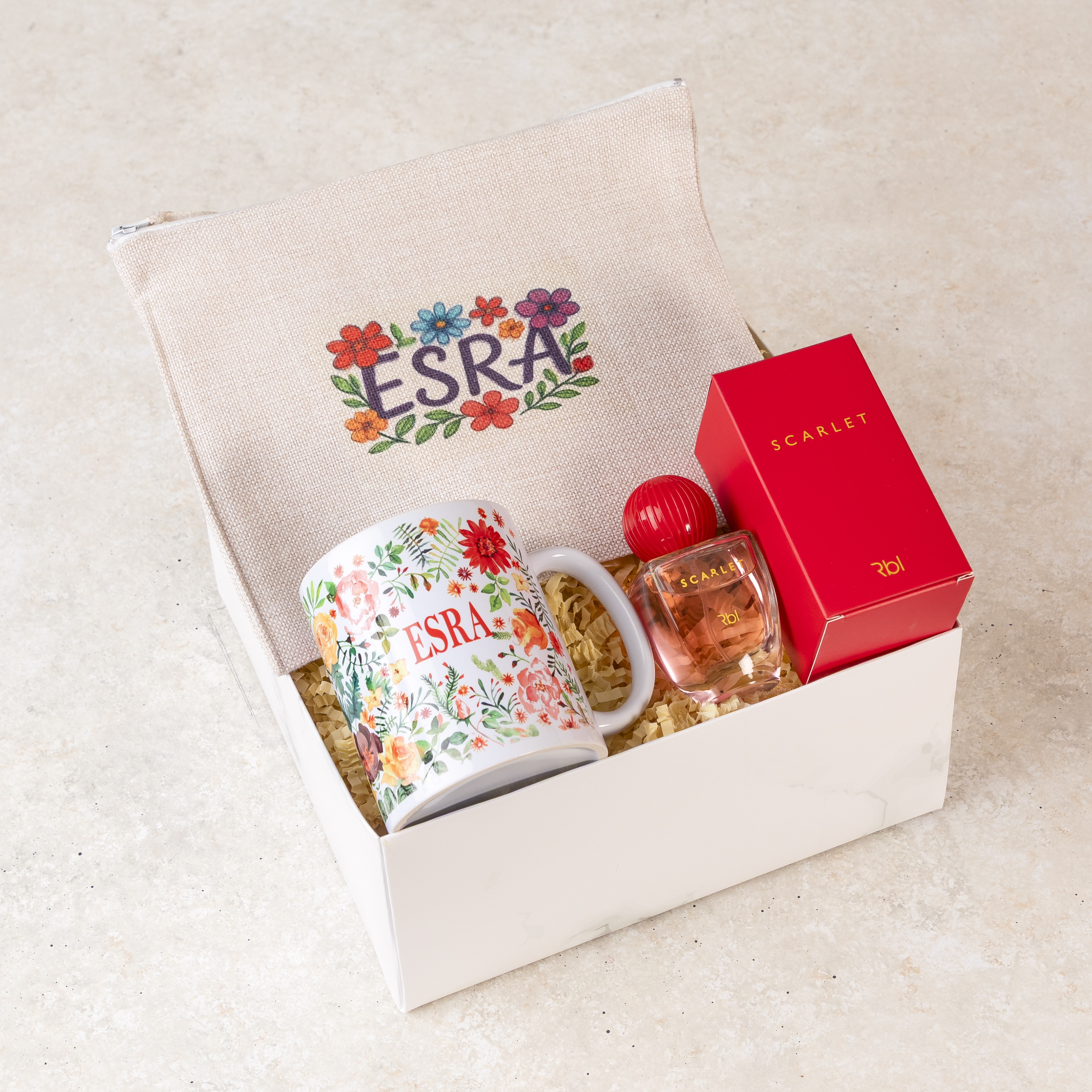 İsme Özel Parfümlü Hediye Kutusu