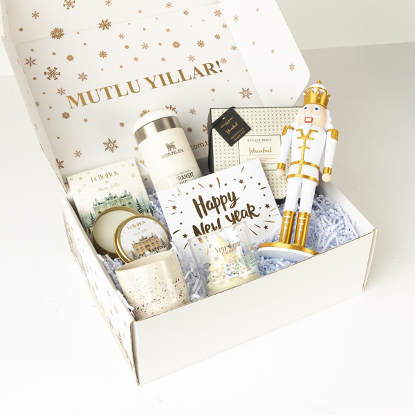 Yeni Yılın Işıltısı Premium Hediye Kutusu ✨
