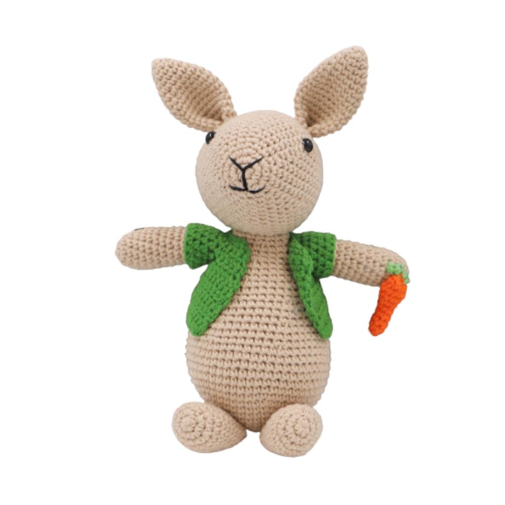 Amigurumi Yelekli Gezgin Tavşan