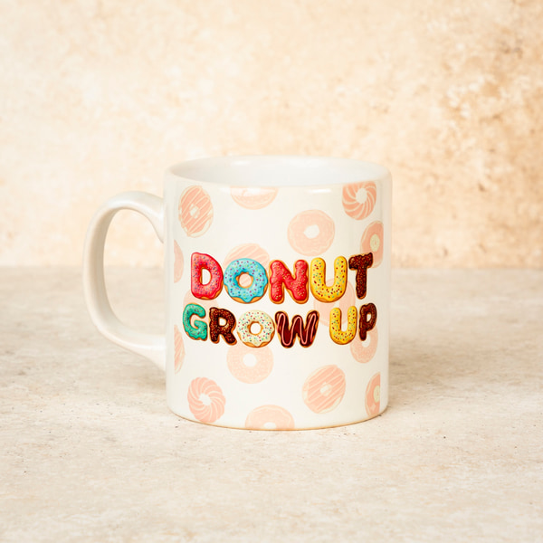 Donut Grow Up Doğum Günü Kupası