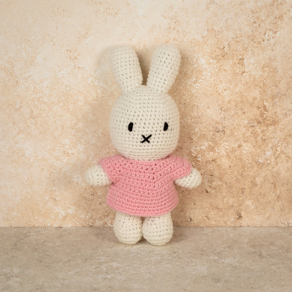 Pink Bunny Amigurumi Bebek Oyuncağı